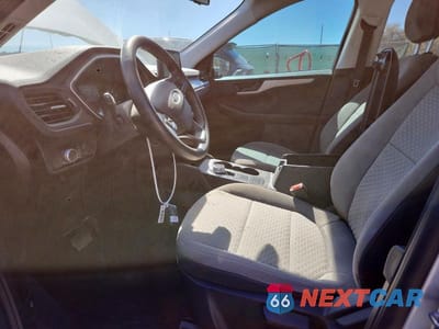 Zdjęcie 7 z 13 samochodu: 2022 FORD ESCAPE SE VIN:1FMCU0G68NUB61672 - miniatura