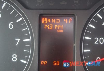 Zdjęcie 8 z 10 samochodu: 2015 NISSAN NV 3500 HD SL VIN:5BZAF0AA0FN851107 - miniatura