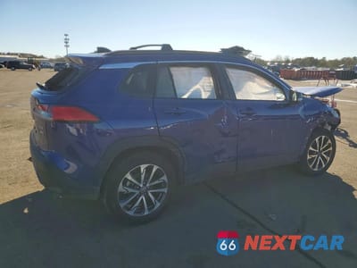 Trzecie zdjęcie samochodu z tyłu: 2025 TOYOTA COROLLA CROSS XLE VIN:7MUDAABG1SV145973 - miniatura