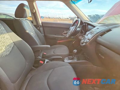Zdjęcie 7 z 12 samochodu: 2011 KIA SOUL + VIN:KNDJT2A2XB7228895 - miniatura