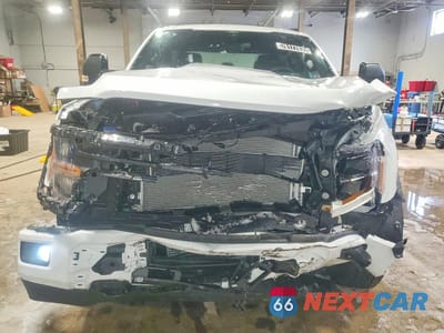 Piąte zdjęcie samochodu w środku: 2025 FORD F150 XLT VIN:1FTFW3LD1SFB70991 - miniatura