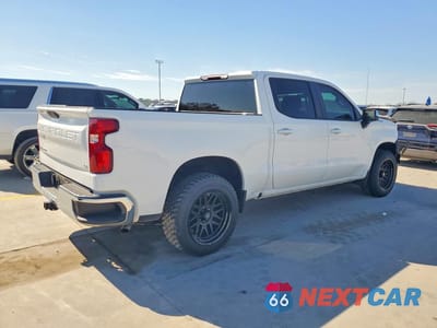 Trzecie zdjęcie samochodu z tyłu: 2021 CHEVROLET SILVERADO C1500 LT VIN:3GCPWCED5MG108108 - miniatura
