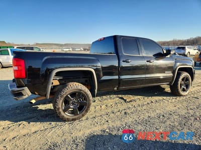 Trzecie zdjęcie samochodu z tyłu: 2017 GMC SIERRA K1500 VIN:1GTV2LEC8HZ219705 - miniatura