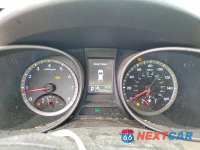Zdjęcie 9 z 12 samochodu: 2014 HYUNDAI SANTA FE SPORT 2.4L VIN:5XYZU3LB5EG158135 - miniatura