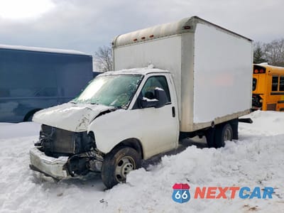2015 CHEVROLET EXPRESS G3500 1GB3G2CGXF1265660 - główne zdjęcie licytacji z USA - miniatura