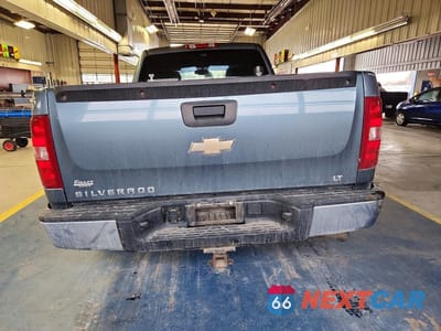 Zdjęcie 6 z 12 samochodu: 2008 CHEVROLET SILVERADO K1500 VIN:2GCEK19CX81243916 - miniatura