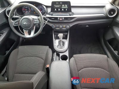Zdjęcie 8 z 12 samochodu: 2020 KIA FORTE FE VIN:3KPF24AD3LE206423 - miniatura