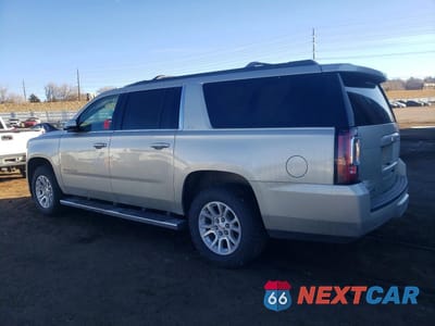 Drugie zdjęcie samochodu z przodu: 2017 GMC YUKON XL K1500 SLT VIN:1GKS2GKC1HR156837 - miniatura
