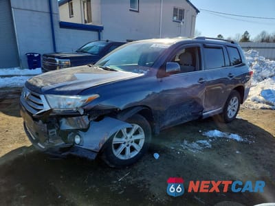 2013 TOYOTA HIGHLANDER PLUS 5TDBK3EH5DS248752 - główne zdjęcie licytacji z USA - miniatura