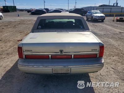 Zdjęcie 6 z 13 samochodu: 1997 LINCOLN TOWN CAR EXECUTIVE VIN:1LNLM81W1VY681650 - miniatura
