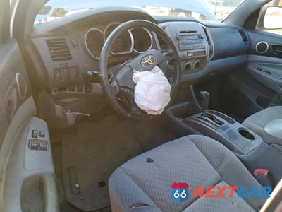 Zdjęcie 8 z 11 samochodu: 2009 TOYOTA TACOMA ACCESS CAB VIN:5TEUU42N49Z620921 - miniatura