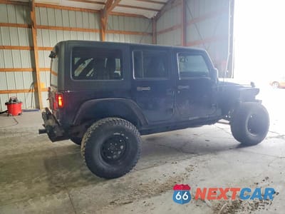 Trzecie zdjęcie samochodu z tyłu: 2013 JEEP WRANGLER UNLIMITED SPORT VIN:1C4BJWDG5DL558558 - miniatura