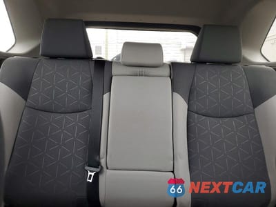 Zdjęcie 10 z 12 samochodu: 2024 TOYOTA RAV4 XLE VIN:2T3P1RFV3RC453364 - miniatura