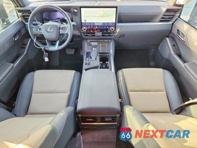 Zdjęcie 8 z 14 samochodu: 2025 LEXUS GX 550 PREMIUM/PREMIUM+ VIN:JTJTBCDX1S5062588 - miniatura