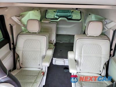 Zdjęcie 10 z 13 samochodu: 2022 LINCOLN NAVIGATOR L BLACK LABEL VIN:5LMJJ3TT9NEL13110 - miniatura