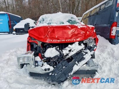 Piąte zdjęcie samochodu w środku: 2019 FORD F350 VIN:1FD8X3E6XKEF20799 - miniatura