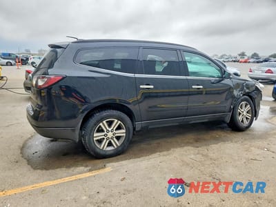 Trzecie zdjęcie samochodu z tyłu: 2017 CHEVROLET TRAVERSE LT VIN:1GNKRGKDXHJ221805 - miniatura