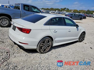 Trzecie zdjęcie samochodu z tyłu: 2018 AUDI A3 PREMIUM PLUS VIN:WAUGUGFF5J1035861 - miniatura