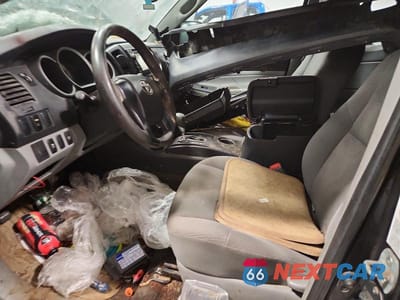 Zdjęcie 7 z 11 samochodu: 2013 TOYOTA TACOMA V6 VIN:5TFUU4EN4DX062628 - miniatura