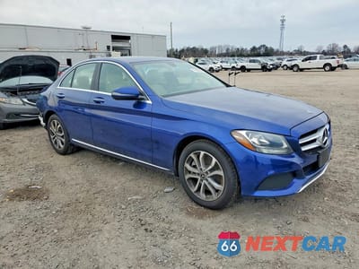 Czwarte zdjęcie samochodu z boku: 2018 MERCEDES-BENZ C 300 4MATIC VIN:55SWF4KB7JU261416 - miniatura
