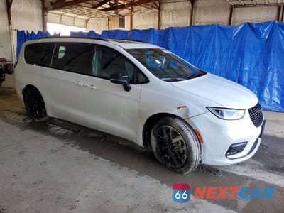 Czwarte zdjęcie samochodu z boku: 2025 CHRYSLER PACIFICA LIMITED VIN:2C4RC1GG1SR529831 - miniatura