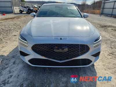 Piąte zdjęcie samochodu w środku: 2023 GENESIS G70 BASE VIN:KMTG34TA3PU111132 - miniatura