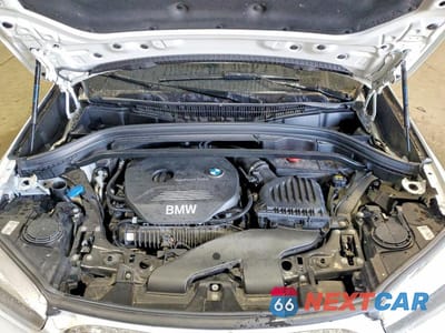 Zdjęcie 12 z 13 samochodu: 2018 BMW X1 XDRIVE28I VIN:WBXHT3C35J5K23370 - miniatura