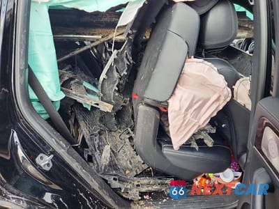 Zdjęcie 10 z 12 samochodu: 2023 MERCEDES-BENZ GLS 580 4MATIC VIN:4JGFF8GE2PA985832 - miniatura