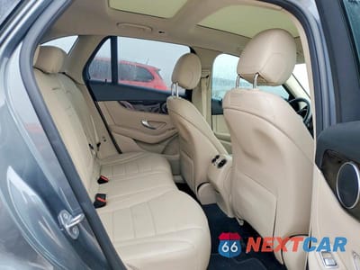 Zdjęcie 10 z 12 samochodu: 2018 MERCEDES-BENZ GLC 300 VIN:WDC0G4JB6JV098601 - miniatura