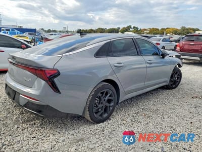 Trzecie zdjęcie samochodu z tyłu: 2026 KIA K5 GT-LINE VIN:KNAG64J74T5444177 - miniatura