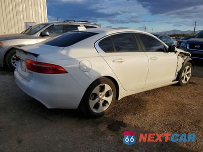 Trzecie zdjęcie samochodu z tyłu: 2018 JAGUAR XE VIN:SAJAR4FX4JCP27312 - miniatura