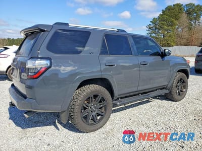 Trzecie zdjęcie samochodu z tyłu: 2024 TOYOTA 4RUNNER SR5 PREMIUM VIN:JTENU5JR2R6286217 - miniatura