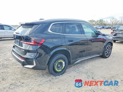 Trzecie zdjęcie samochodu z tyłu: 2025 BMW X1 XDRIVE28I VIN:WBX73EF02S5080520 - miniatura