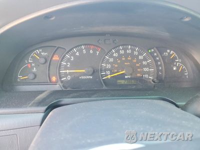Zdjęcie 9 z 12 samochodu: 2000 TOYOTA TUNDRA ACCESS CAB VIN:5TBRT3413YS105538 - miniatura