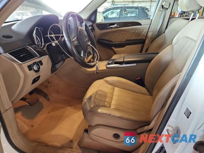 Zdjęcie 7 z 12 samochodu: 2015 MERCEDES-BENZ GL 350 BLUETEC VIN:4JGDF2EE3FA495244 - miniatura