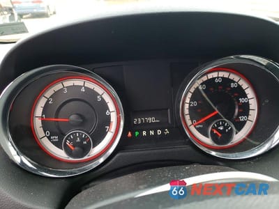 Zdjęcie 9 z 13 samochodu: 2013 DODGE GRAND CARAVAN SXT VIN:2C4RDGCG5DR817053 - miniatura