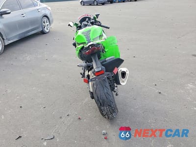 Czwarte zdjęcie samochodu z boku: 2025 KAWASAKI ZX636 K VIN:JKBZXJK12SA007310 - miniatura