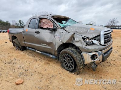 Czwarte zdjęcie samochodu z boku: 2012 TOYOTA TUNDRA GRADE VIN:5TFUY5F10CX269067 - miniatura