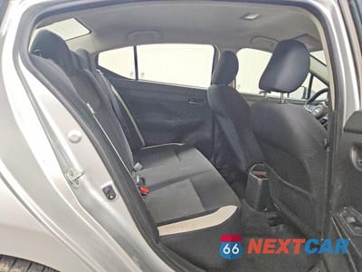 Zdjęcie 10 z 11 samochodu: 2021 NISSAN VERSA SV VIN:3N1CN8EV8ML847104 - miniatura