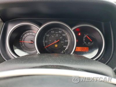 Zdjęcie 9 z 11 samochodu: 2011 NISSAN VERSA S VIN:3N1BC1CP9BL404289 - miniatura