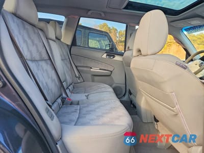 Zdjęcie 11 z 13 samochodu: 2010 SUBARU FORESTER 2.5X PREMIUM VIN:JF2SH6CC8AH765469 - miniatura