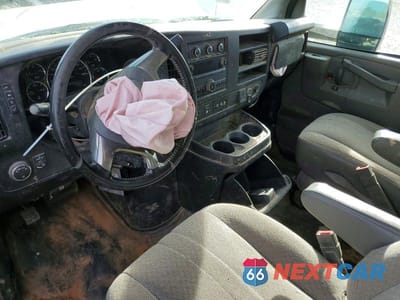 Zdjęcie 8 z 12 samochodu: 2019 CHEVROLET EXPRESS G3500 VIN:1HA3GTCG7KN011985 - miniatura