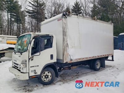 2024 ISUZU NPR BOX TRUCK 54DB4W1D8RS201367 - główne zdjęcie licytacji z USA - miniatura