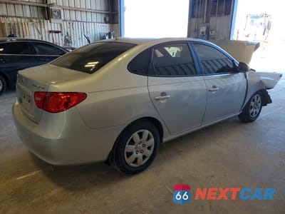 Trzecie zdjęcie samochodu z tyłu: 2008 HYUNDAI ELANTRA GLS VIN:KMHDU46D08U430621 - miniatura
