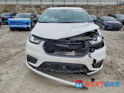 Piąte zdjęcie samochodu w środku: 2024 CHRYSLER PACIFICA TOURING L VIN:2C4RC3BG6RR161286 - miniatura