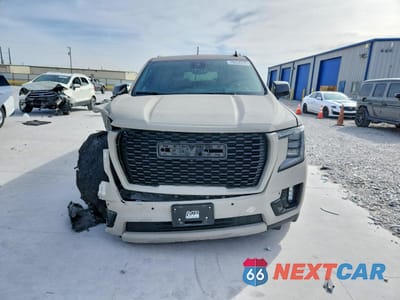Piąte zdjęcie samochodu w środku: 2024 GMC YUKON XL DENALI VIN:1GKS2JKL9RR123373 - miniatura