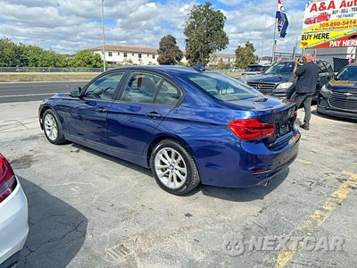 Trzecie zdjęcie samochodu z tyłu: 2018 BMW 320 I VIN:WBA8E1G50JNU91361 - miniatura