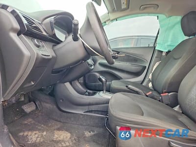 Zdjęcie 7 z 11 samochodu: 2021 CHEVROLET SPARK 1LT VIN:KL8CD6SA0MC731616 - miniatura