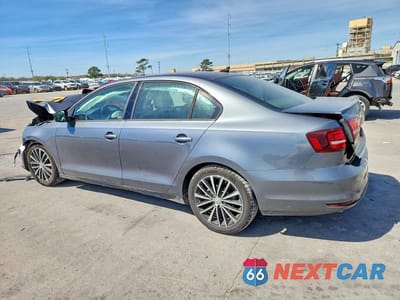 Drugie zdjęcie samochodu z przodu: 2016 VOLKSWAGEN JETTA SPORT VIN:3VWB17AJ7GM337419 - miniatura
