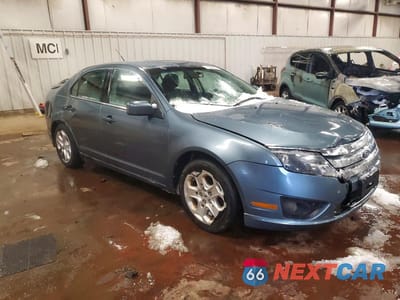 Czwarte zdjęcie samochodu z boku: 2011 FORD FUSION SE VIN:3FAHP0HG4BR168300 - miniatura